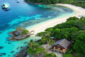 Bãi biển miền Trung đẹp như tranh vẽ